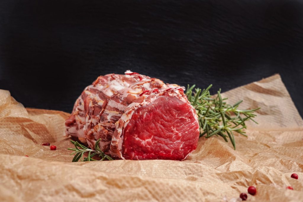 お肉